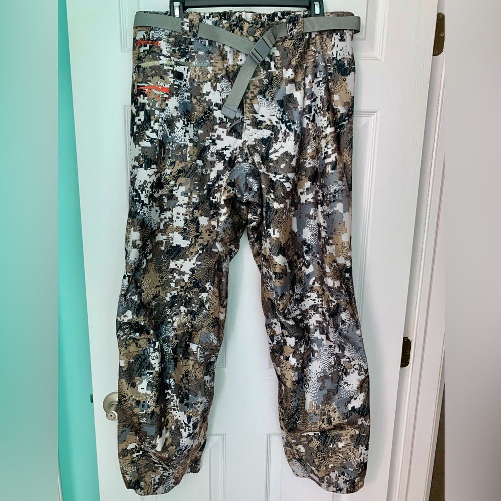 Sitka Gore-Tex Downpour Camouflage Pants
